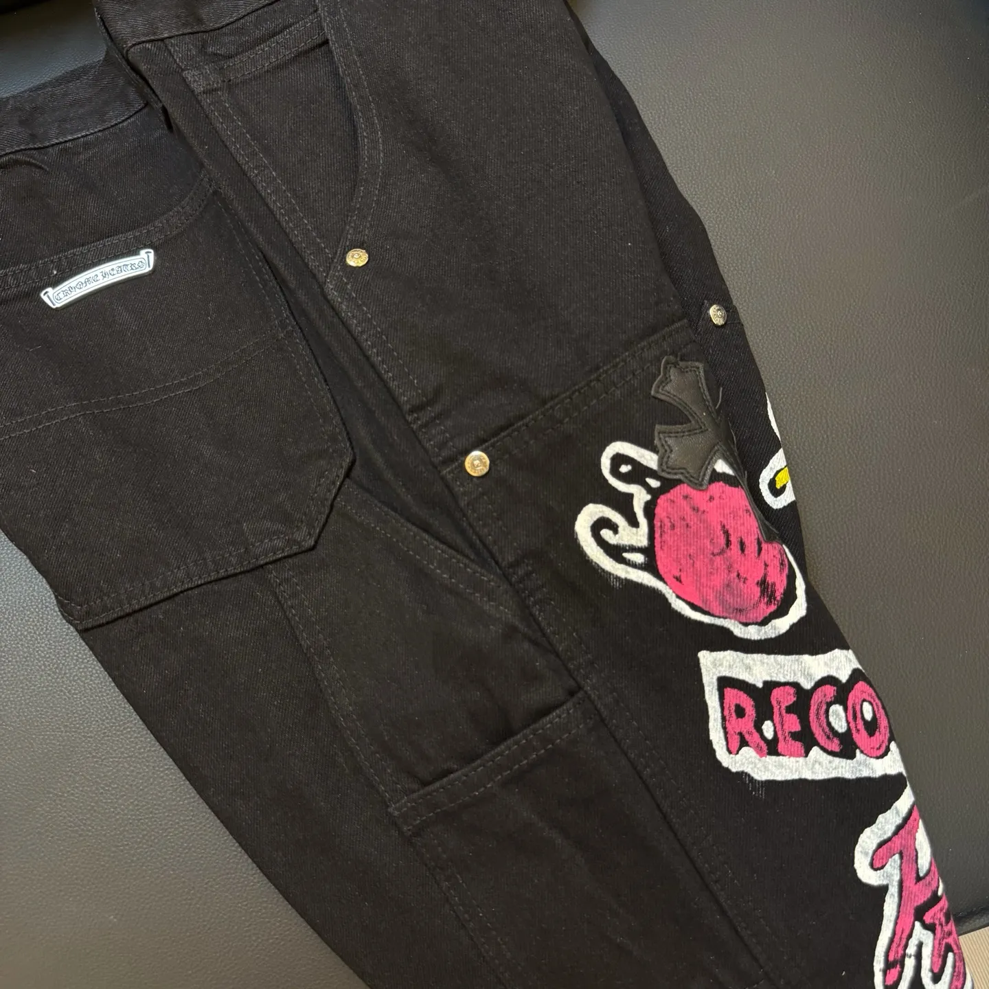 P280 Style number: D337 CHROME HEARTSChrome HeartSex Records graffiti overalls #Chrome Heart SIZE#28-36(S M L 36 pants length 108 waist 92 hips 140